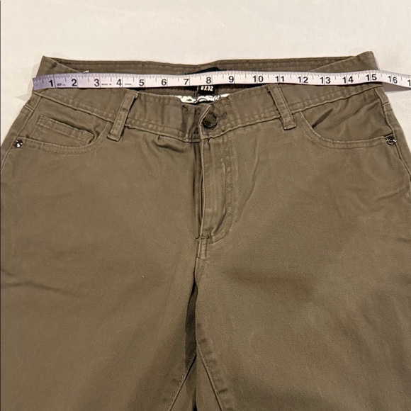 Gasoline Pants Women's Boot Cut Jeans Olive Size 8x32 - Picture 2 of 15